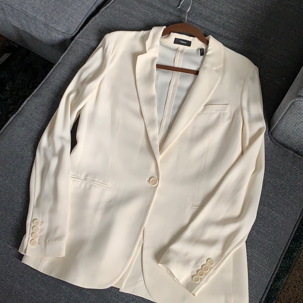 Theory. Ivory blazer.